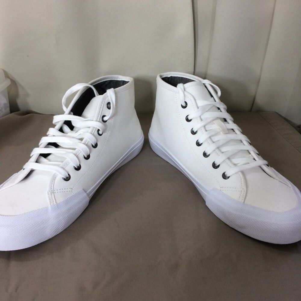 NEW Dockers Men’s White Canvas High Top Sneakers Size 8.5 Lace Up Casual Shoes